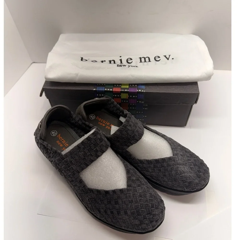 Bernie Mev Lulia Dark Grey Chenille Woven Wedge Mary Jane Pumps Size 40
